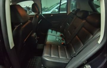 Volkswagen Tiguan 2.0 TSI 4WD - Foto #5