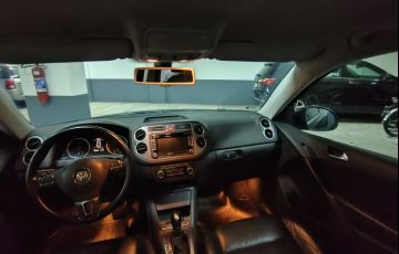 Volkswagen Tiguan 2.0 TSI 4WD - Foto #6
