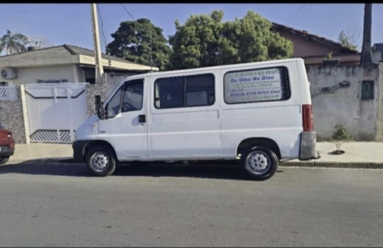 Peugeot Boxer Passageiros 2.8 (16 Lug.) - Foto #2