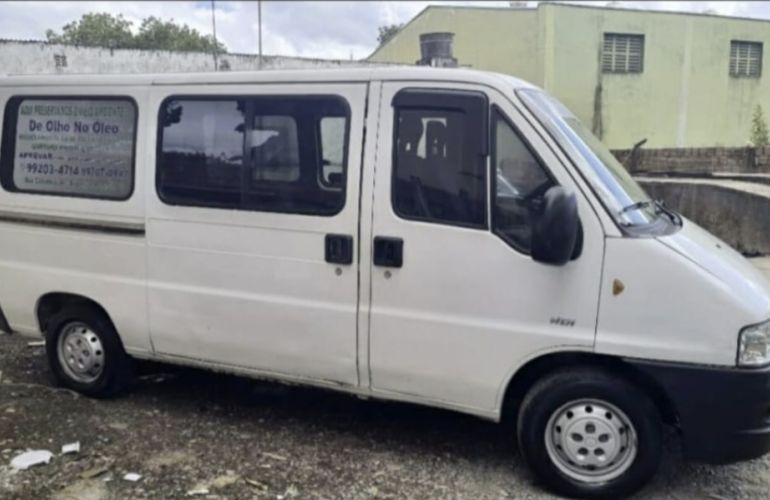 Peugeot Boxer Passageiros 2.8 (16 Lug.) - Foto #4