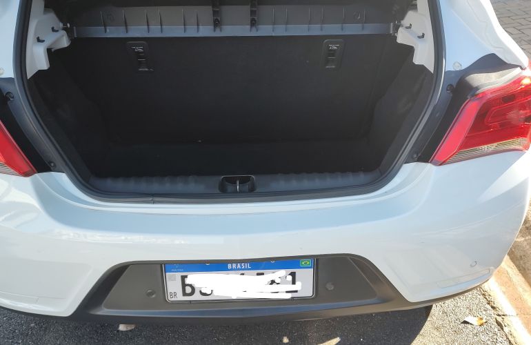 Chevrolet Onix 1.4 LT SPE/4 (Aut) - Foto #3