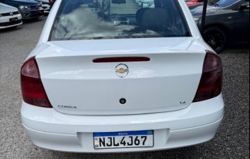 Chevrolet Corsa Sedan Premium 1.4 (Flex) - Foto #5