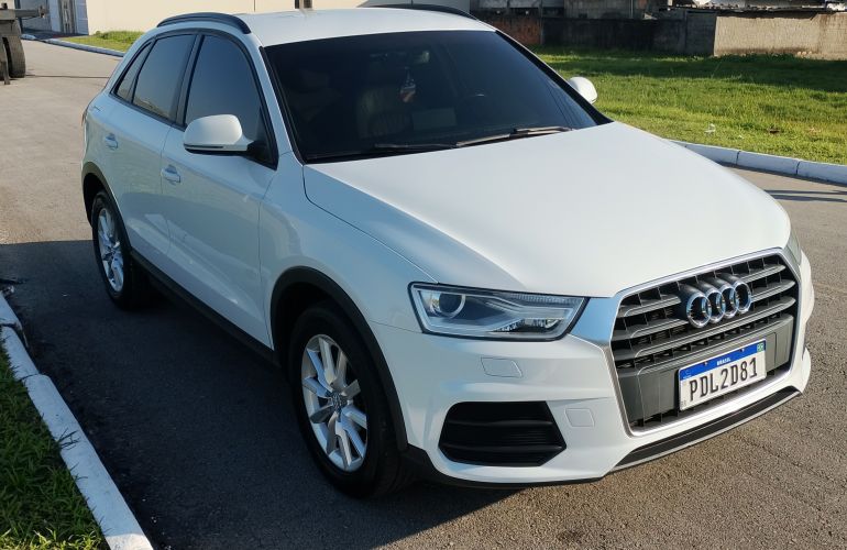 Audi Q3 1.4 TFSI Ambition S Tronic - Foto #3