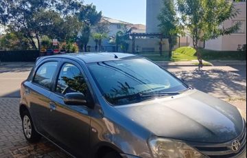 Toyota Etios XS 1.3 (Flex) - Foto #3