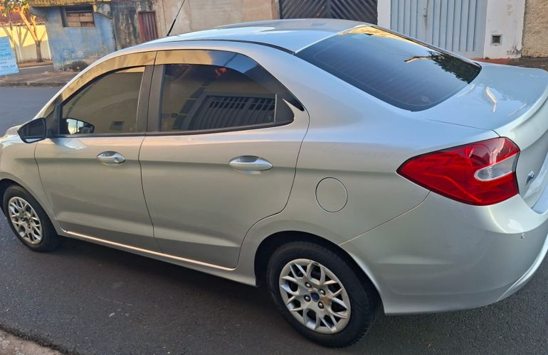 Ford Ka Sedan SE Plus 1.5 16v (Flex) - Foto #6
