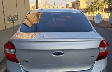 Ford Ka Sedan SE Plus 1.5 16v (Flex) - Foto #8