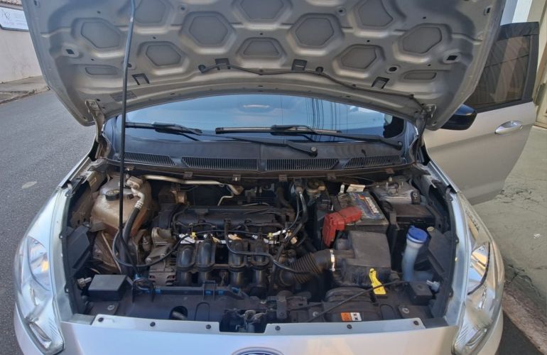 Ford Ka Sedan SE Plus 1.5 16v (Flex) - Foto #9