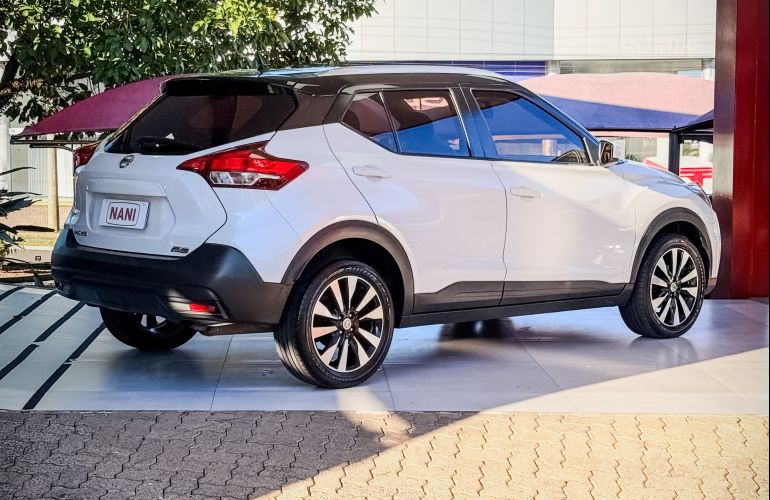 Nissan Kicks 1.6 S (Flex) - Foto #4