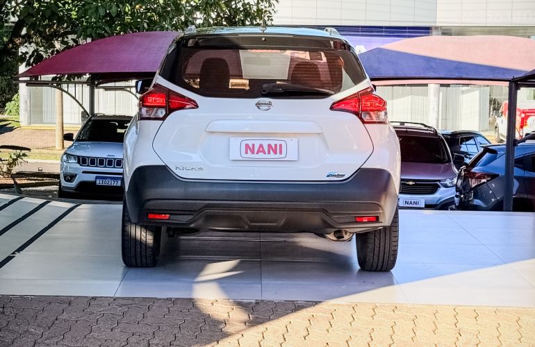 Nissan Kicks 1.6 S (Flex) - Foto #5