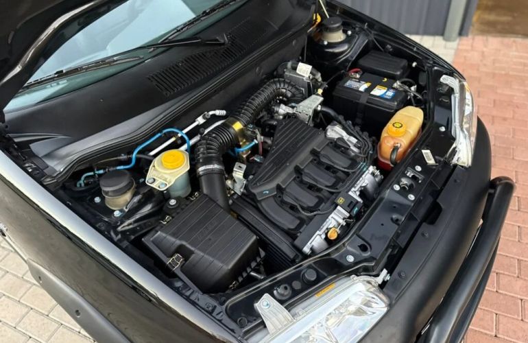 Fiat Strada Adventure 1.6 16V (Cabine Estendida) - Foto #2