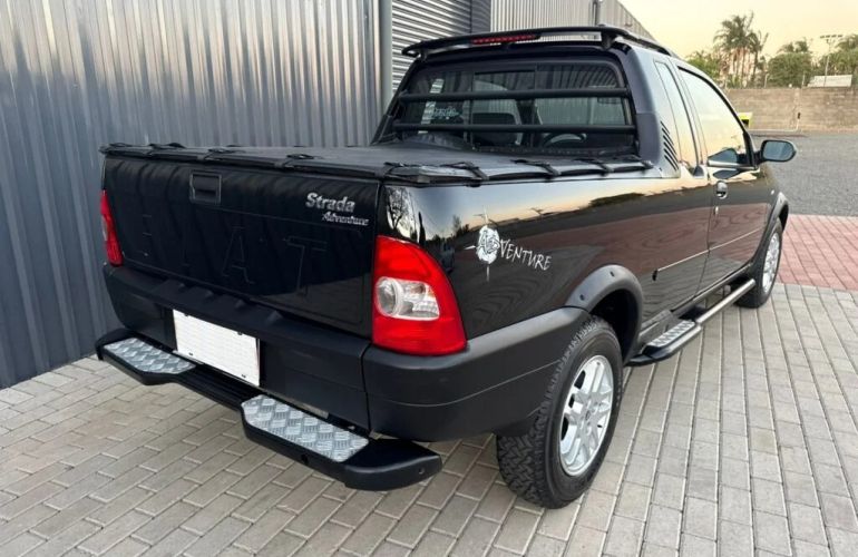 Fiat Strada Adventure 1.6 16V (Cabine Estendida) - Foto #3