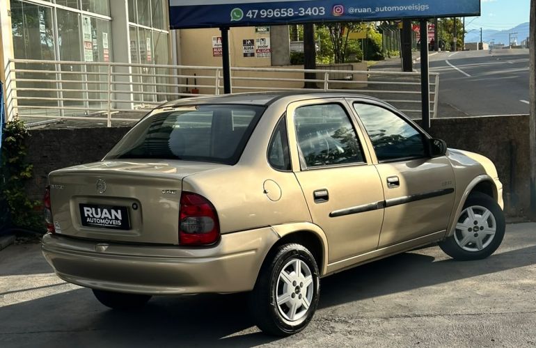 Chevrolet Corsa Sedan Classic Life 1.0 (Flex) - Foto #7