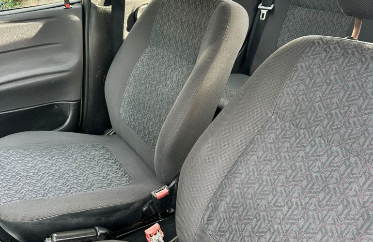 Chevrolet Corsa Sedan Classic Life 1.0 (Flex) - Foto #10
