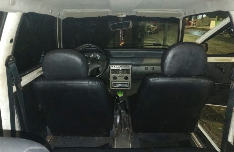 Fiat Uno Mille Fire 1.0 (Flex) - Foto #4