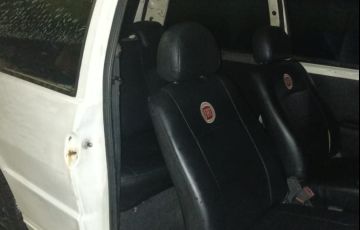 Fiat Uno Mille Fire 1.0 (Flex) - Foto #5