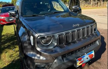Jeep Renegade 1.3 T270 Série S 4WD - Foto #6
