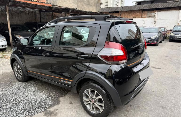 Fiat Mobi 1.0 Trekking - Foto #7