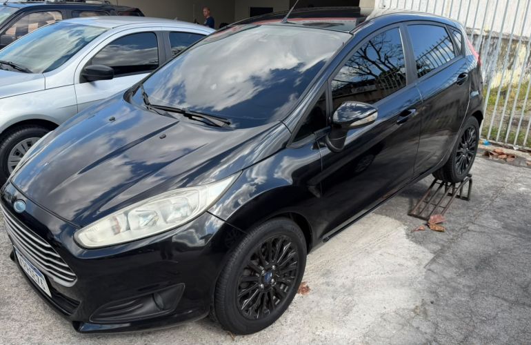 Ford New Fiesta SE 1.6 16V - Foto #4