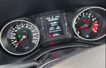 Fiat Toro Freedom 1.8 AT6 4x2 (Flex) - Foto #2