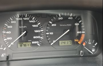 Volkswagen Polo Classic 1.8 MI - Foto #2