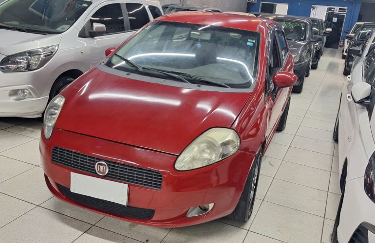 Fiat Punto Attractive 1.4 (Flex) - Foto #2