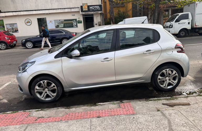 Peugeot 208 Active 1.2 12V (Flex) - Foto #7
