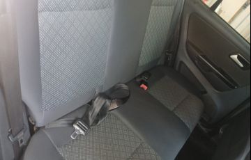 Volkswagen Fox 1.0 MPI Trendline (Flex) - Foto #6