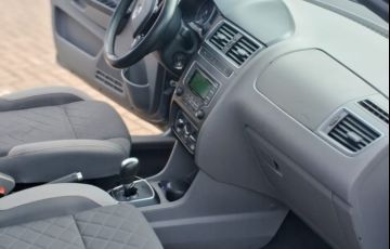 Volkswagen Fox 1.6 16v MSI Highline I-Motion (Flex)