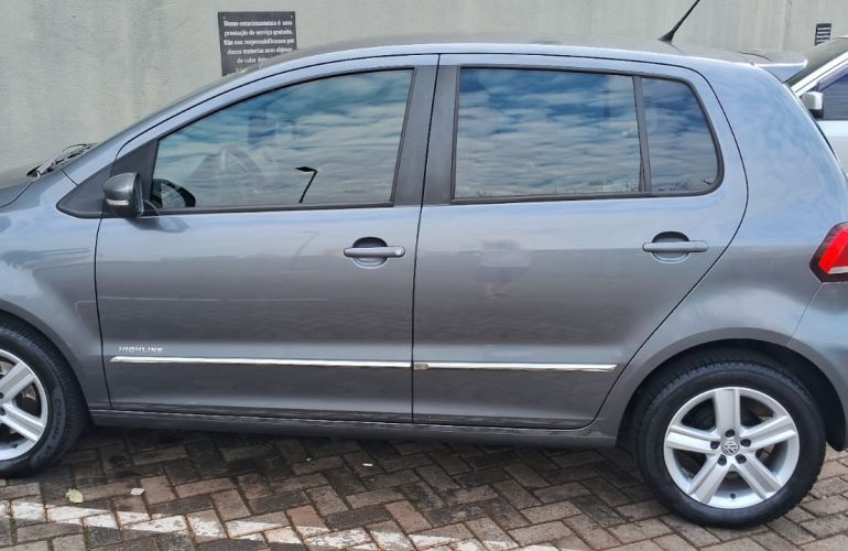Volkswagen Fox 1.6 16v MSI Highline I-Motion (Flex) - Foto #6
