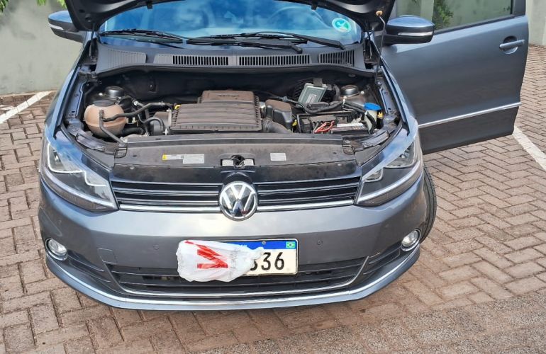 Volkswagen Fox 1.6 16v MSI Highline I-Motion (Flex) - Foto #9
