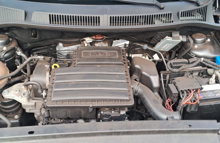 Volkswagen Fox 1.6 16v MSI Highline I-Motion (Flex) - Foto #10