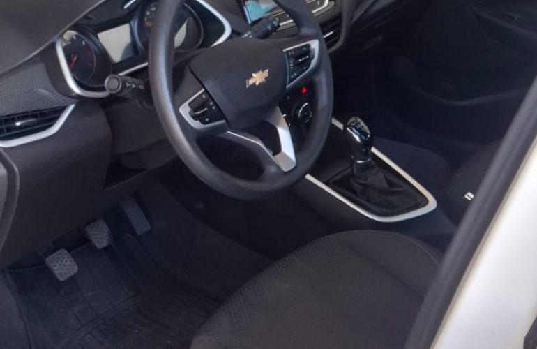 Chevrolet Onix 1.0 LT (Flex) - Foto #4