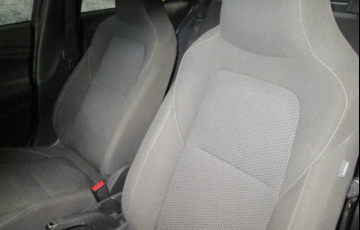 Chevrolet Onix 1.0 LT - Foto #3