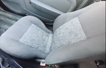 Ford Ka 1.0 (Flex) - Foto #2