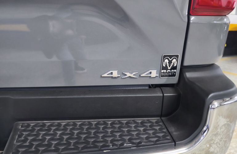 RAM Rampage 2.2 TD Bighorn 4X4 4wd (Aut) - Foto #3