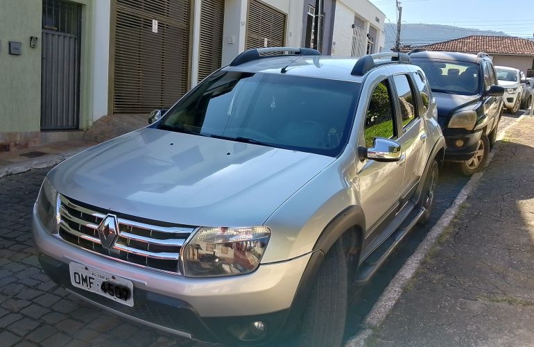 Renault Duster 2.0 16V  Dynamique Media NAV 4x4 (Flex) - Foto #3