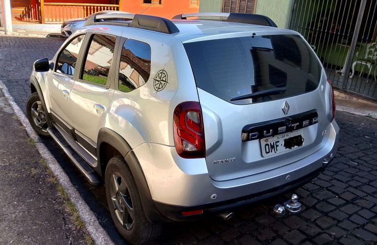 Renault Duster 2.0 16V  Dynamique Media NAV 4x4 (Flex) - Foto #4