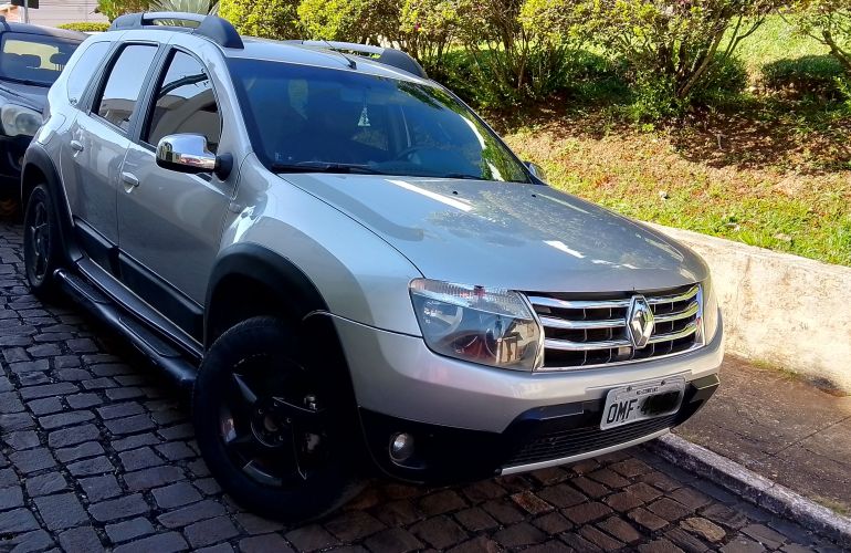 Renault Duster 2.0 16V  Dynamique Media NAV 4x4 (Flex) - Foto #6