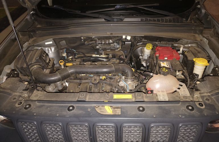 Jeep Renegade 1.8 (Aut) - Foto #6