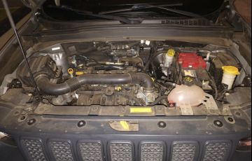 Jeep Renegade 1.8 (Aut) - Foto #6
