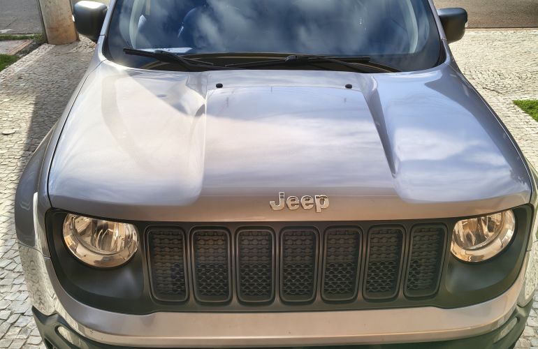 Jeep Renegade 1.8 (Aut) - Foto #7