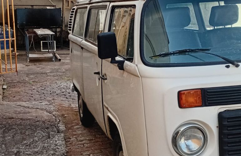 Volkswagen Kombi Standard 1.4 (Flex) - Foto #5