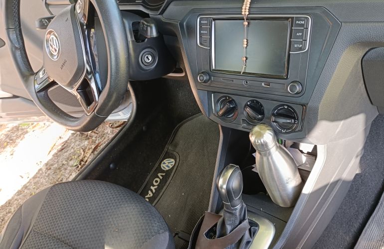 Volkswagen Voyage 1.6 MSI (Flex) (Aut) - Foto #4
