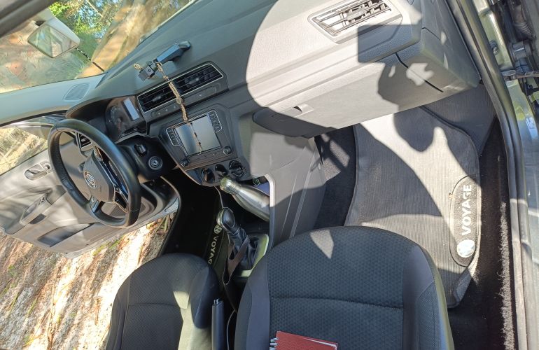 Volkswagen Voyage 1.6 MSI (Flex) (Aut) - Foto #5