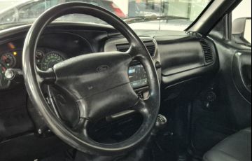 Ford Ranger 2.2 TD 4WD XL CS - Foto #5