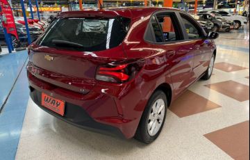 Chevrolet Onix 1.0 LT - Foto #4