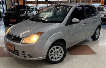 Ford Fiesta 1.6 MPi Hatch 8v