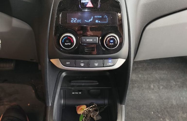 Hyundai HB20S 1.6 Premium (Aut) - Foto #3