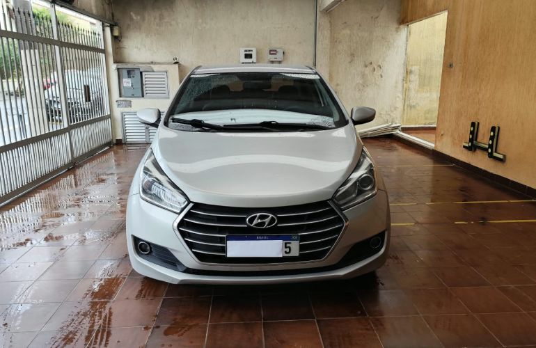Hyundai HB20S 1.6 Premium (Aut) - Foto #9