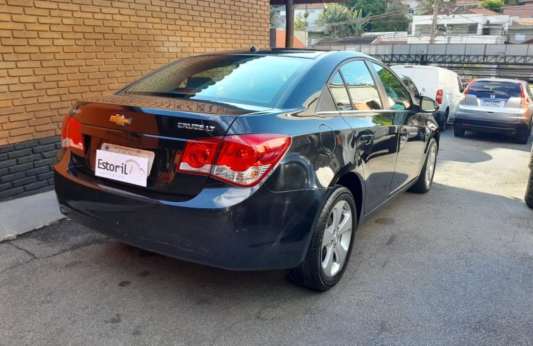 Chevrolet Cruze 1.8 LT 16v - Foto #2